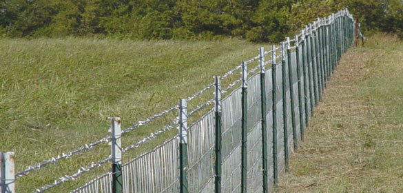 High-Tensile Field Fence
